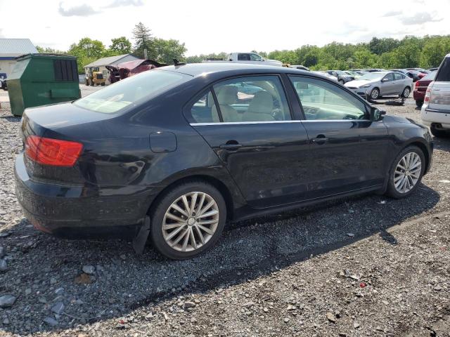 Photo 3 from auction – 2011 VOLKSWAGEN JETTA SEL with VIN 3VWLZ7AJ0BM102415