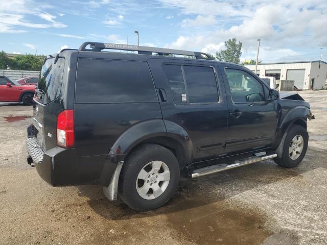 Photo 3 from auction – 2005 NISSAN PATHFINDER with VIN 5N1AR18UX5C751969