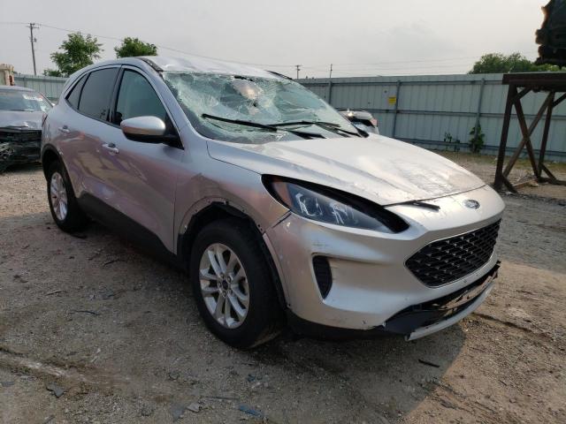 Photo 4 from auction – 2020 FORD ESCAPE SE with VIN 1FMCU9G6XLUA13055