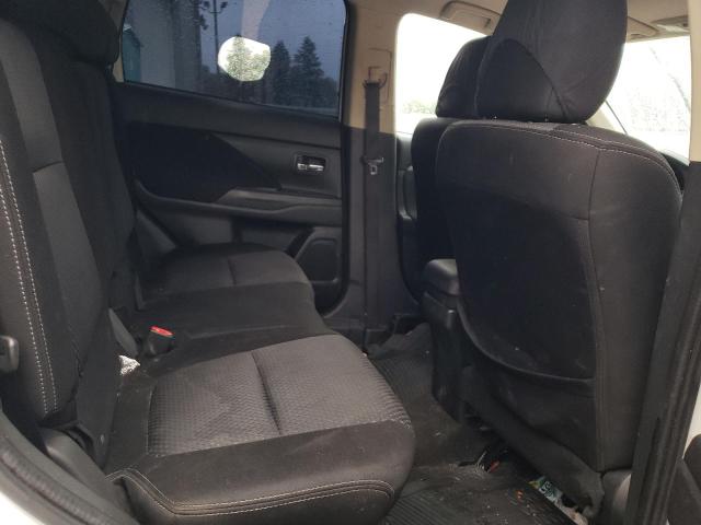 Photo 11 from auction – 2018 MITSUBISHI OUTLANDER with VIN JA4AZ3A32JZ044352