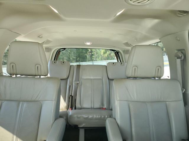 Photo 10 from auction – 2017 LINCOLN NAVIGATOR with VIN 5LMJJ3HT7HEL00921