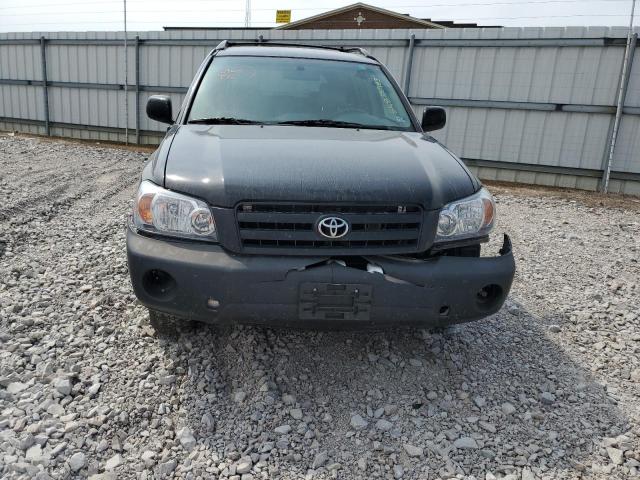Photo 5 from auction – 2004 TOYOTA HIGHLANDER with VIN JTEDP21A040033792
