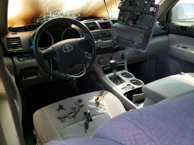 Photo 8 from auction – 2011 TOYOTA HIGHLANDER with VIN 5TDBK3EH6BS061582