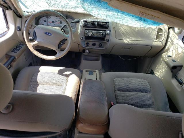 Photo 8 from auction – 2003 FORD EXPLORER with VIN 1FMZU67E83UC26182