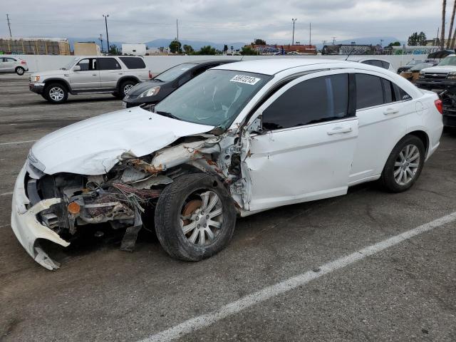 CHRYSLER 200 TOURIN 2012 مع رقم تعريف المركبة 1C3CCBBB3CN105352 - صورة من المزاد