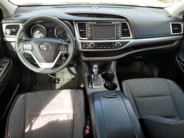Photo 8 from auction – 2016 TOYOTA HIGHLANDER with VIN 5TDZKRFH9GS149596