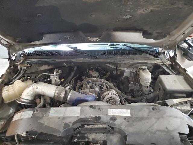 Photo 11 from auction – 2005 CHEVROLET SILVERADO with VIN 1GCHK29U95E323830