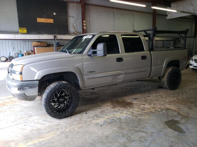 CHEVROLET SILVERADO 2004 with VIN 1GCGK23U74F178249 - Photo from auction