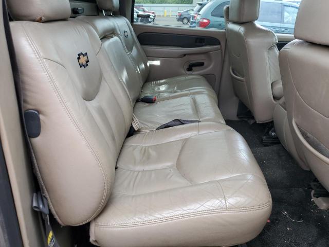 Photo 10 from auction – 2002 CHEVROLET AVALANCHE with VIN 3GNEK13T32G126273