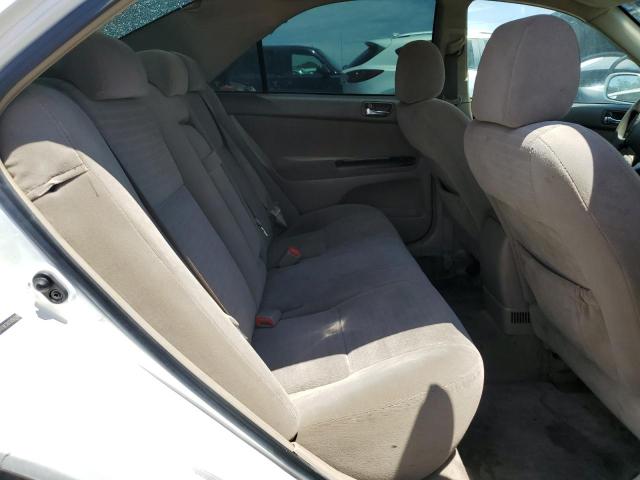 Photo 10 from auction – 2005 TOYOTA CAMRY LE with VIN 4T1BE32K75U585200
