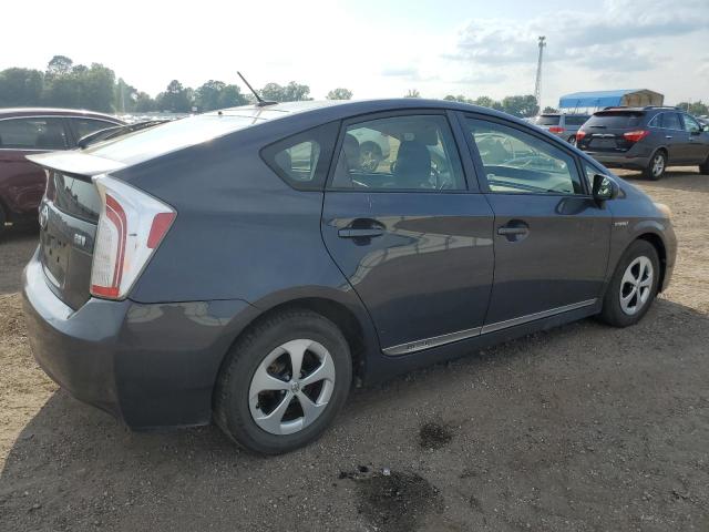 Photo 3 from auction – 2013 TOYOTA PRIUS with VIN JTDKN3DU3D1686110