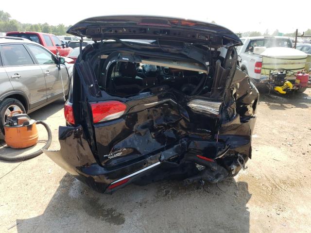 Photo 6 from auction – 2017 CHRYSLER PACIFICA L with VIN 2C4RC1GG3HR663989