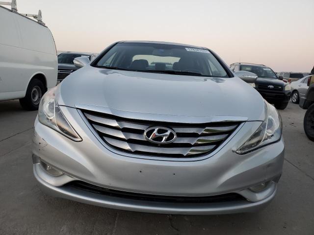 Photo 5 from auction – 2012 HYUNDAI SONATA SE with VIN 5NPEC4AB6CH383650