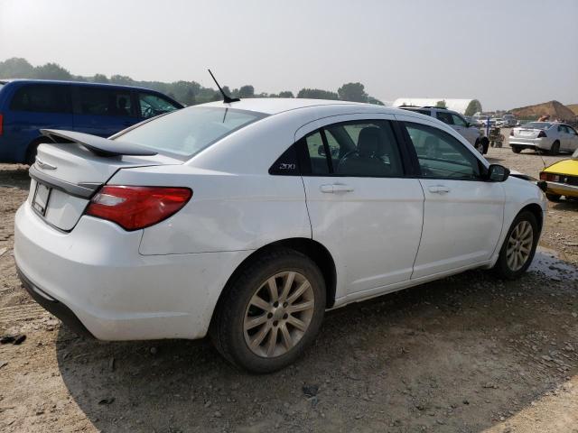 Photo 3 from auction – 2011 CHRYSLER 200 LIMITE with VIN 1C3BC2FG5BN590223