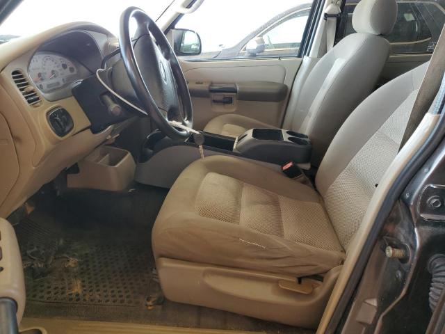 Photo 7 from auction – 2005 FORD EXPLORER S with VIN 1FMZU67K55UB19017
