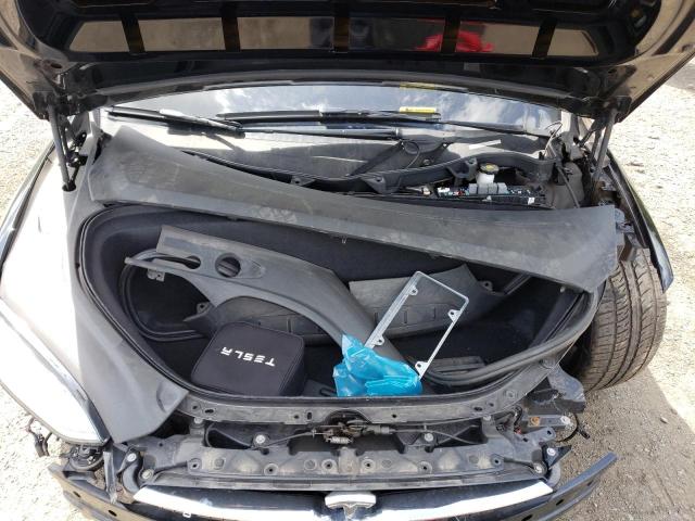 Photo 11 from auction – 2019 TESLA MODEL X with VIN 5YJXCBE23KF151608