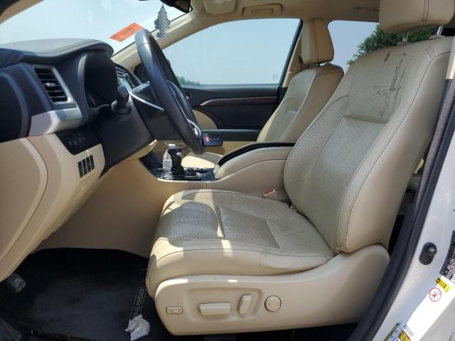 Photo 7 from auction – 2015 TOYOTA HIGHLANDER with VIN 5TDDKRFH4FS123691