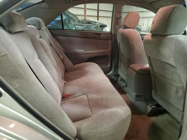 Photo 10 from auction – 2004 TOYOTA CAMRY LE with VIN 4T1BE32K44U295494