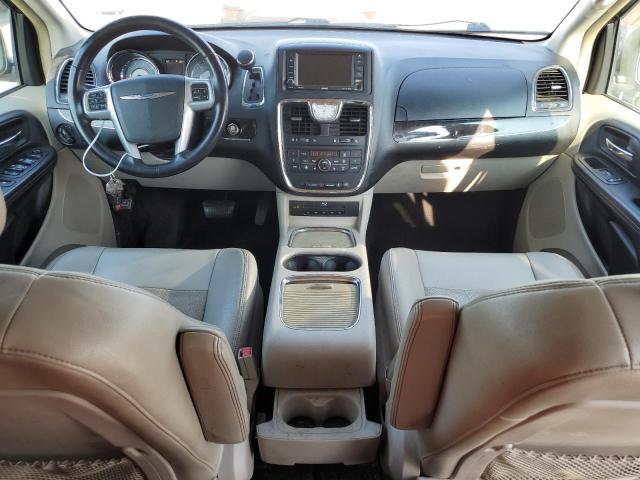 Photo 8 from auction – 2014 CHRYSLER TOWN & COU with VIN 2C4RC1CG4ER142989