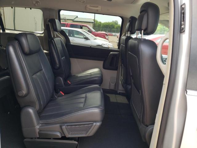 Photo 11 from auction – 2010 CHRYSLER TOWN & COU with VIN 2A4RR8DX1AR360219