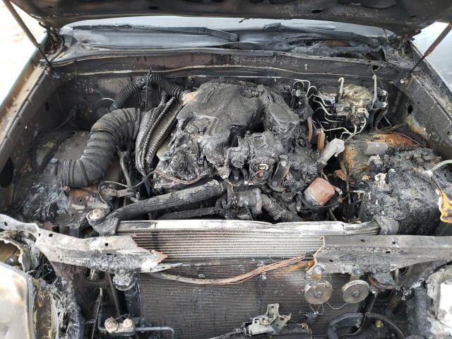 Photo 11 from auction – 2004 TOYOTA 4RUNNER SR with VIN JTEBU14R640045411