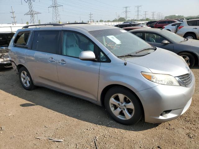 Photo 4 from auction – 2012 TOYOTA SIENNA LE with VIN 5TDKK3DC2CS176784