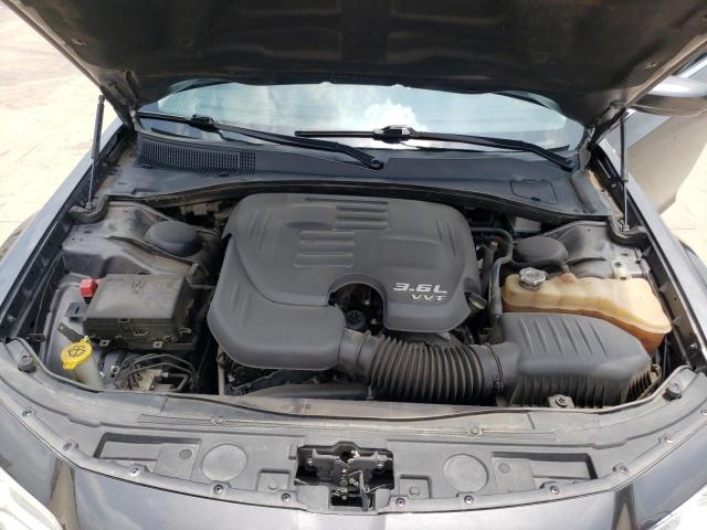 Photo 11 from auction – 2019 CHRYSLER 300 TOURIN with VIN 2C3CCAAG2KH729061