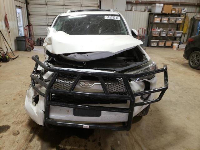 Photo 5 from auction – 2018 TOYOTA 4RUNNER SR with VIN JTEZU5JR5J5182106