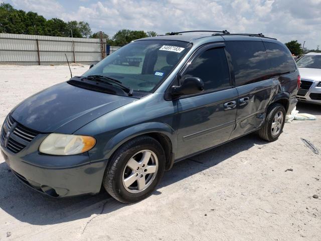 DODGE GRAND CARA 2005 with VIN 2D4GP44L85R476812 - Photo from auction