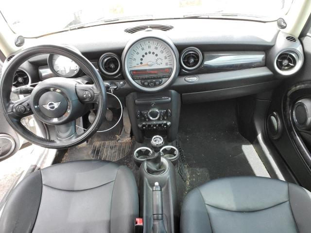 Photo 8 from auction – 2011 MINI COOPER CLU with VIN WMWZF3C59BTX82005