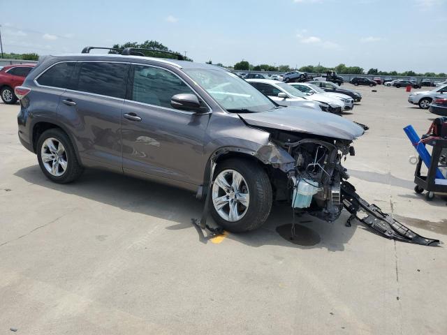 Photo 4 from auction – 2015 TOYOTA HIGHLANDER with VIN 5TDYKRFH7FS120270