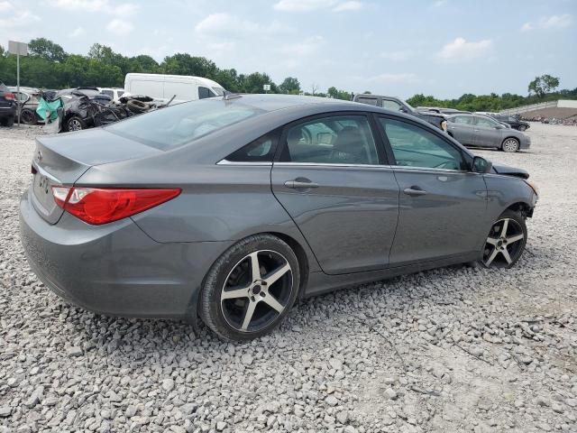 Photo 3 from auction – 2013 HYUNDAI SONATA GLS with VIN 5NPEB4AC6DH681645