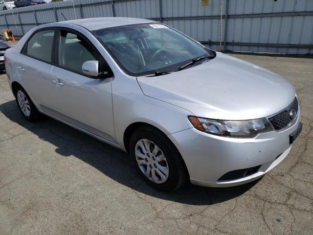 Photo 4 from auction – 2013 KIA FORTE EX with VIN KNAFU4A22D5690880