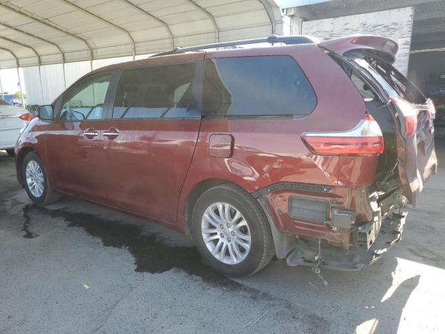 Photo 2 from auction – 2017 TOYOTA SIENNA XLE with VIN 5TDYZ3DC7HS811186