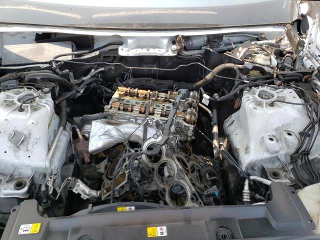 Photo 12 from auction – 2017 LAND ROVER RANGE ROVE with VIN SALWG2FV1HA135216
