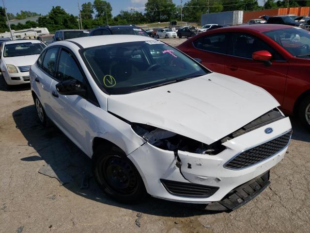 Photo 4 from auction – 2015 FORD FOCUS S with VIN 1FADP3E20FL306038