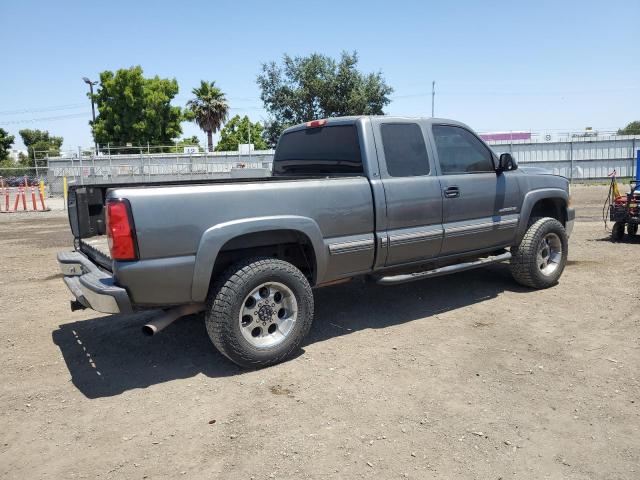 Photo 3 from auction – 2001 CHEVROLET SILVERADO with VIN 1GCHC29U71E154026