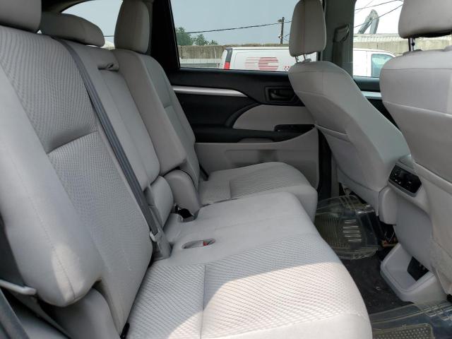 Photo 10 from auction – 2017 TOYOTA HIGHLANDER with VIN 5TDBZRFH8HS464596