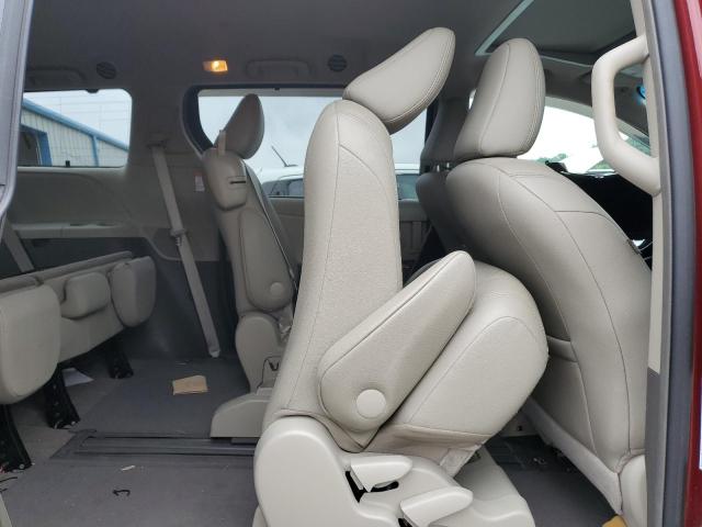 Photo 11 from auction – 2015 TOYOTA SIENNA XLE with VIN 5TDYK3DC9FS550371