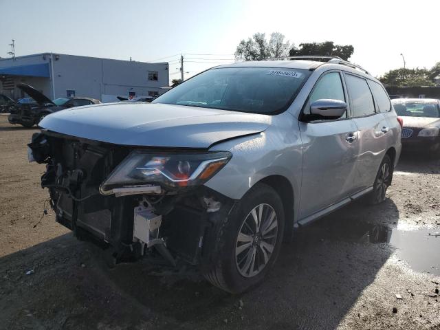 NISSAN PATHFINDER 2017 with VIN 5N1DR2MN9HC660018 - Photo from auction