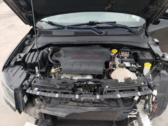 Photo 12 from auction – 2018 JEEP COMPASS LA with VIN 3C4NJDBB8JT434034