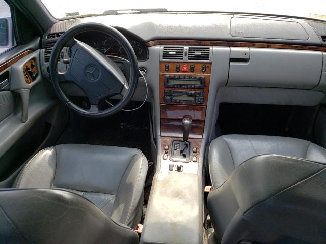 Photo 8 from auction – 1998 MERCEDES-BENZ E 320 4MAT with VIN WDBJF82F7WX007058