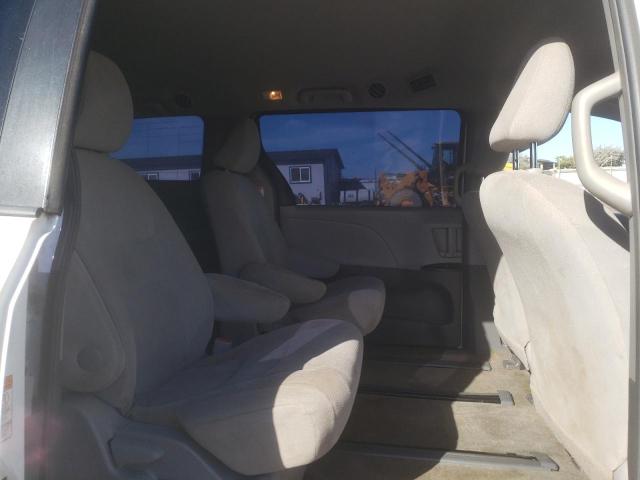 Photo 11 from auction – 2015 TOYOTA SIENNA with VIN 5TDZK3DC6FS527571