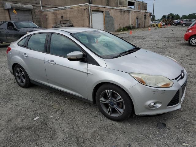 Photo 4 from auction – 2014 FORD FOCUS SE with VIN 1FADP3F21EL230696