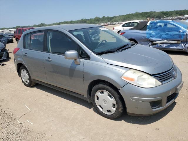 Zdjęcie 4 z aukcji – 2007 NISSAN VERSA S z VIN 3N1BC13E47L386368