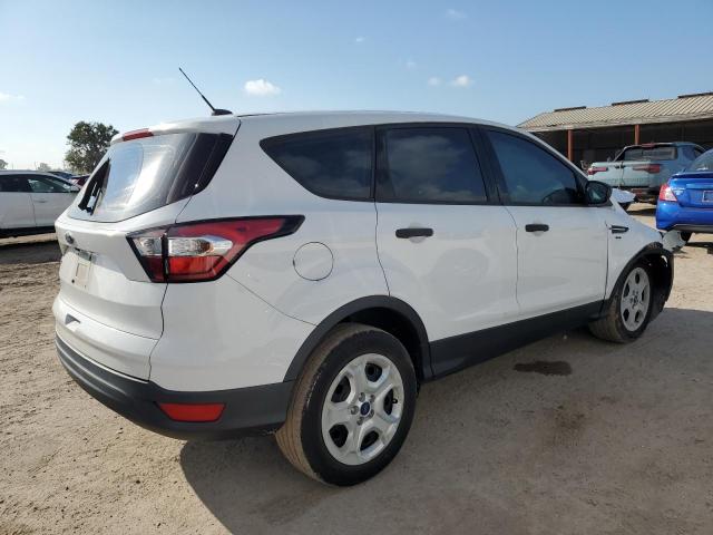 Photo 3 from auction – 2017 FORD ESCAPE S with VIN 1FMCU0F70HUC73316