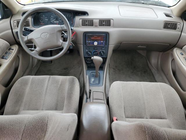 Photo 8 from auction – 2001 TOYOTA CAMRY CE with VIN JT2BG22K710604184
