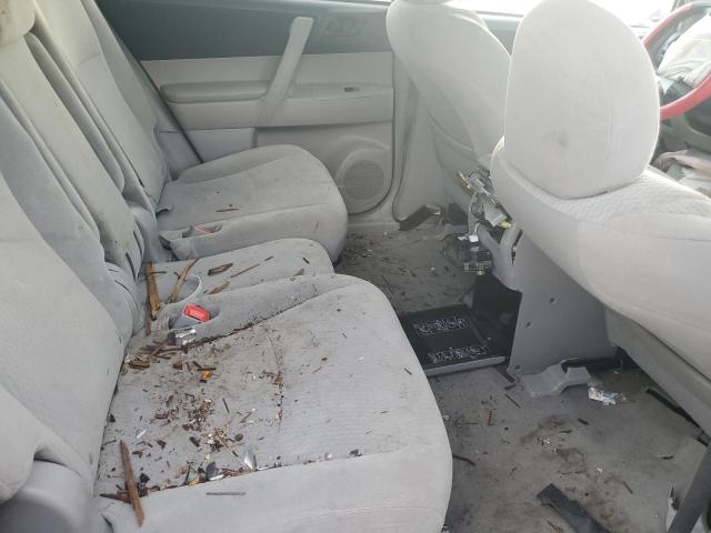 Photo 11 from auction – 2010 TOYOTA HIGHLANDER with VIN 5TDZK3EH4AS012927
