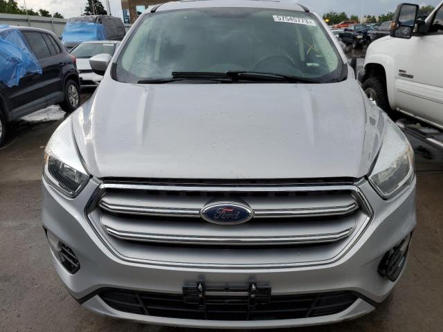 Photo 5 from auction – 2017 FORD ESCAPE SE with VIN 1FMCU9GD4HUB51678