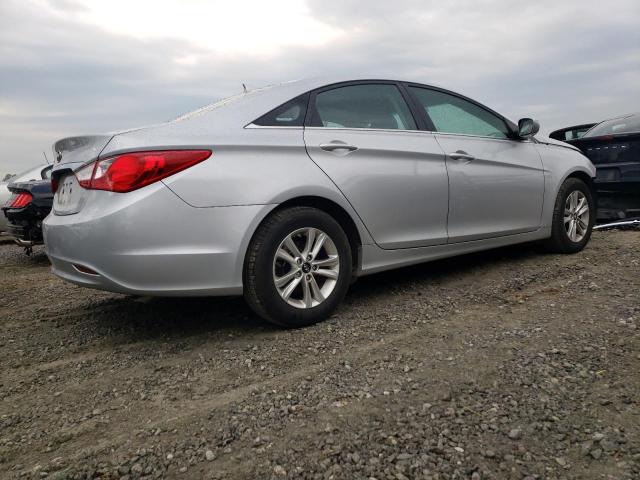 Photo 3 from auction – 2012 HYUNDAI SONATA GLS with VIN 5NPEB4AC7CH493537